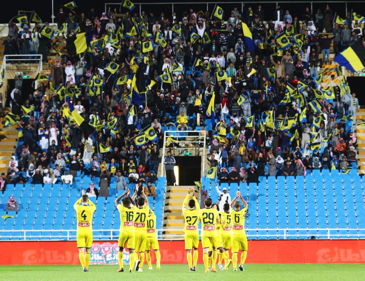 ليلة خاصة لعشاق #سكري_القصيم ..
ليلة من ليالي القصيم الجميلة..
ليلة تختلف عن كل الليالي..
و #أنا_قصيمي_أدعم_سفيري ..
#التعاون الآسيوي 💛⚫️💙.