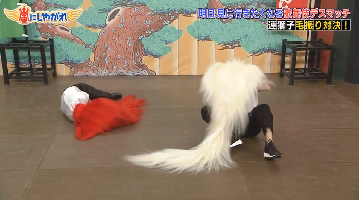 nicefinalbeam's tweet photo. is that Ohno on the ground or is that me in the future when I see Nino with the baby "panda"?? #gingerdown https://t.co/De4n7lDx4u