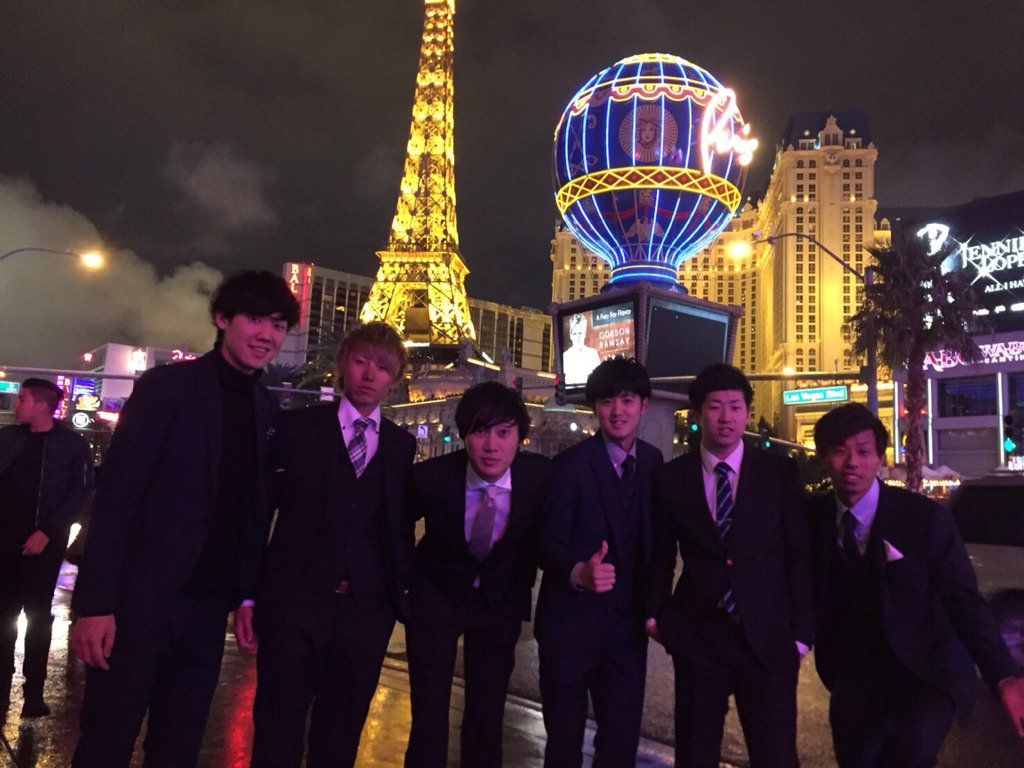 azuuu908's tweet photo. 舐められるくらいだったらワンパン入れるぅなアナーキーな精神でラスなう https://t.co/vmREVhCjsc