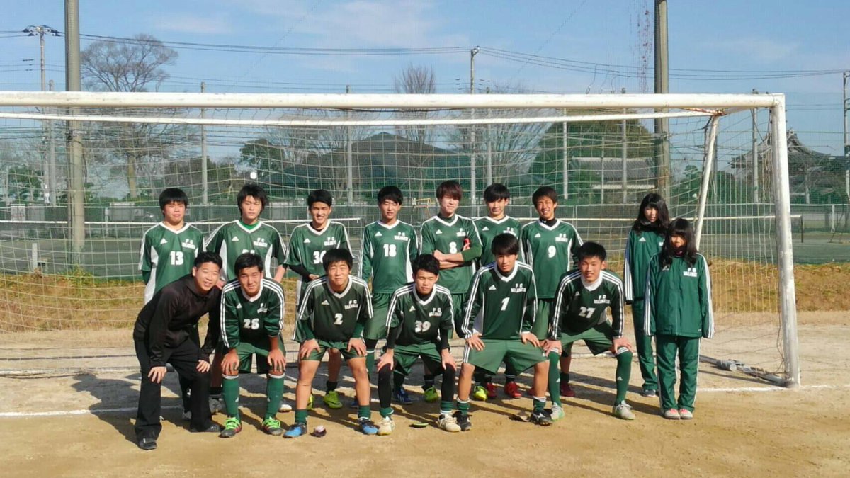 2consommepunch's tweet photo. 昨日サッカー部引退しました
若松サッカー部には感謝しかありません！
優柔不断なキャプテンだったけど最後まで支えてくださりありがとうございました！ https://t.co/7FgOvCDfOf