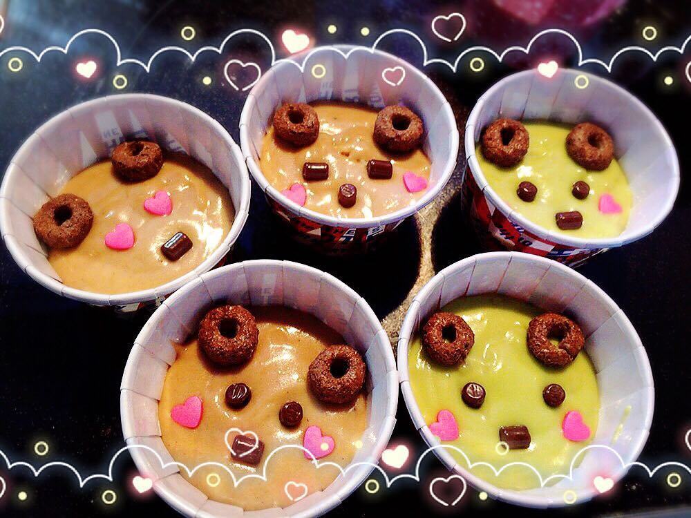 risa_drums's tweet photo. バレンタインにメンバーに焼いたくまさんマフィン(*⁰▿⁰*)♪
✴︎
焼かれる前のほうが可愛かったな( ̄・ω・ ̄)
✴︎
#マフィン #valentine #happyvalent… https://t.co/spyz3U2Evj https://t.co/XVg8YyhOSK