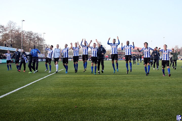 KvvQuickBoys's tweet photo. Een fijne werkweek toegewenst! Op naar de dubbele ontmoeting met Jong FC Volendam (zaterdag 25 februari) en ODIN'59 (dinsdag 28 februari)! https://t.co/Iv5LEd699Q