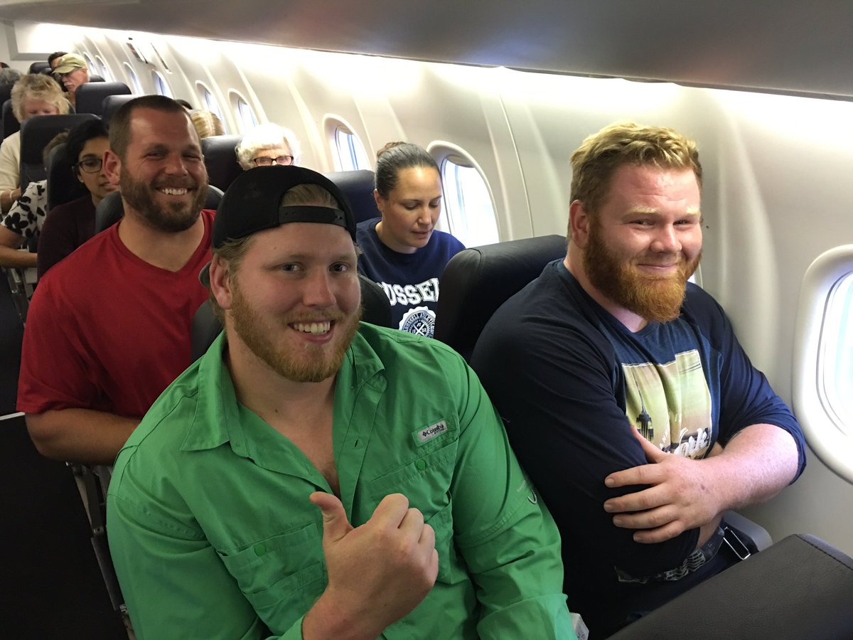 TomWalshSP's tweet image. Enjoy the flight @rcrouser and @dbirkinhead. #bigmanproblems