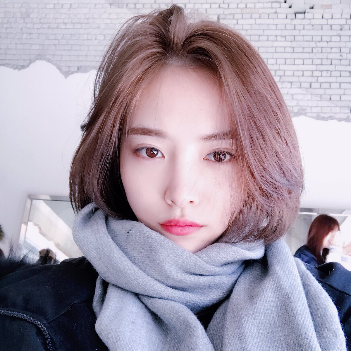 hellokiki77's tweet photo. #SNH48 
#许佳琪 
#쉬쟈치 

推特也不能忘～

看来要准备更多的自拍才行🌝🌝 https://t.co/4H2LHLkL9c