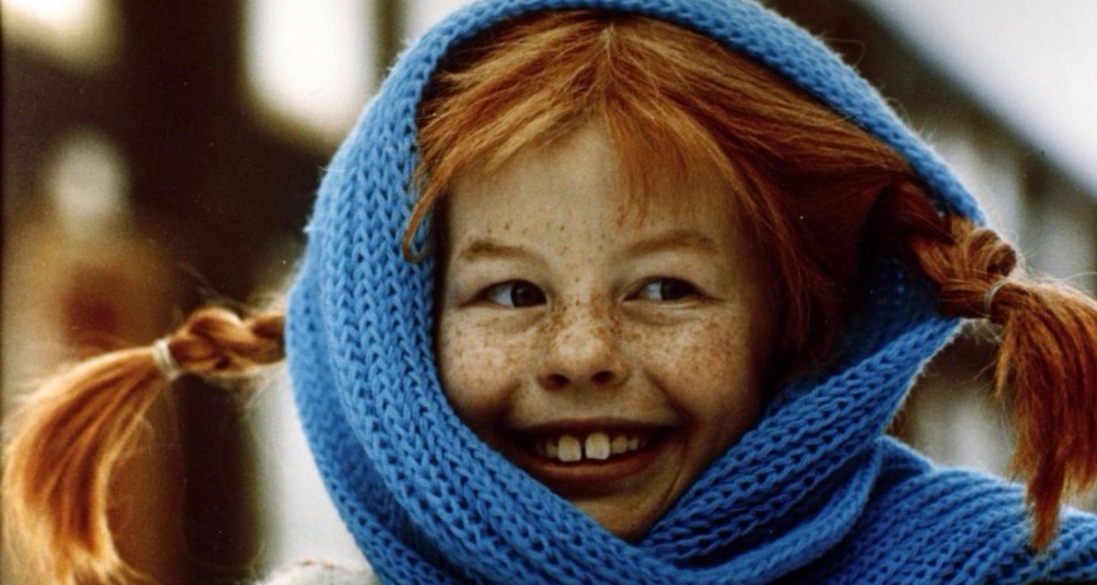 JanEdelmueller's tweet image. #lastnightinsweden  Burka Girl attacked Sweden