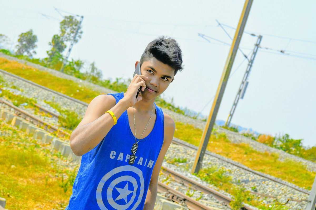 JuliusJs's tweet photo. #вιĸe™rιder#мarтιn@garrιх мaн ѕwag#ѕтυdιeѕ мaн paѕѕιon https://t.co/cYtNqJNbuV