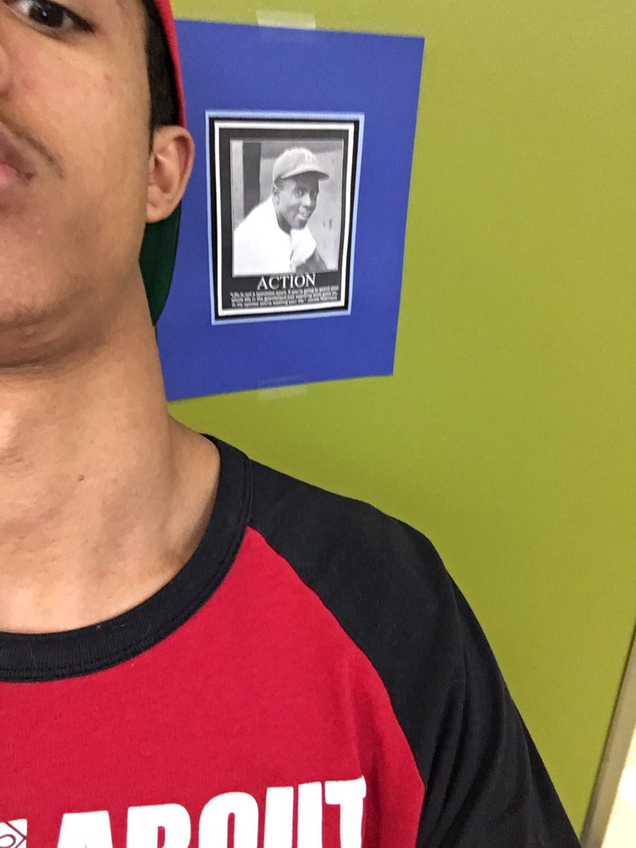 Zelda1Smith's tweet photo. @BOTHELL_CC Black History Month #BHM2017 #DI2017 #LifeAtATT #Bothell_CC https://t.co/NPAsKJqhNX