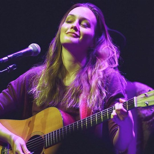 httpsleightonM's tweet image. Every letter every word every melody every chord every song every time I listen to you I follow @itsmeleighton