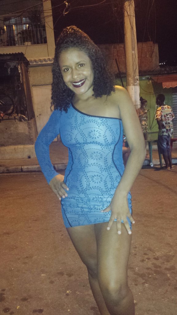RoseanneVictri2's tweet photo. Ao vivo!! 😘💃💋 https://t.co/FQxoUaXHqX
