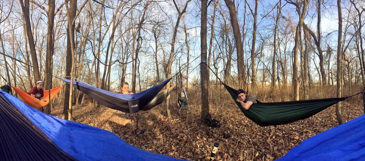 haleybrenae's tweet photo. friends, beautiful weather, &amp; hammocks🤗 https://t.co/JCC7CgCKKV
