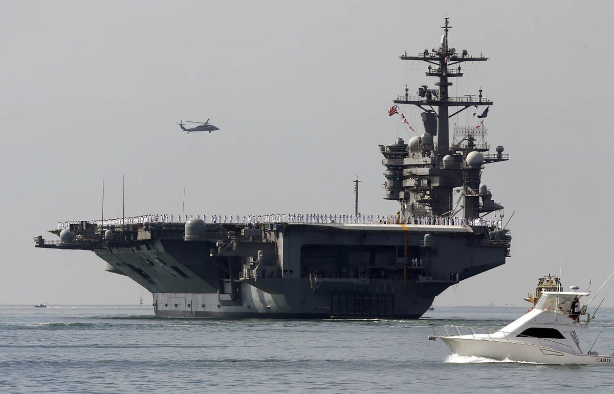 FoxNews's tweet photo. US Navy sends warships on freedom of navigation operation through South China Sea https://t.co/AFuYJnUEJ5 https://t.co/ZD0fnghaQz