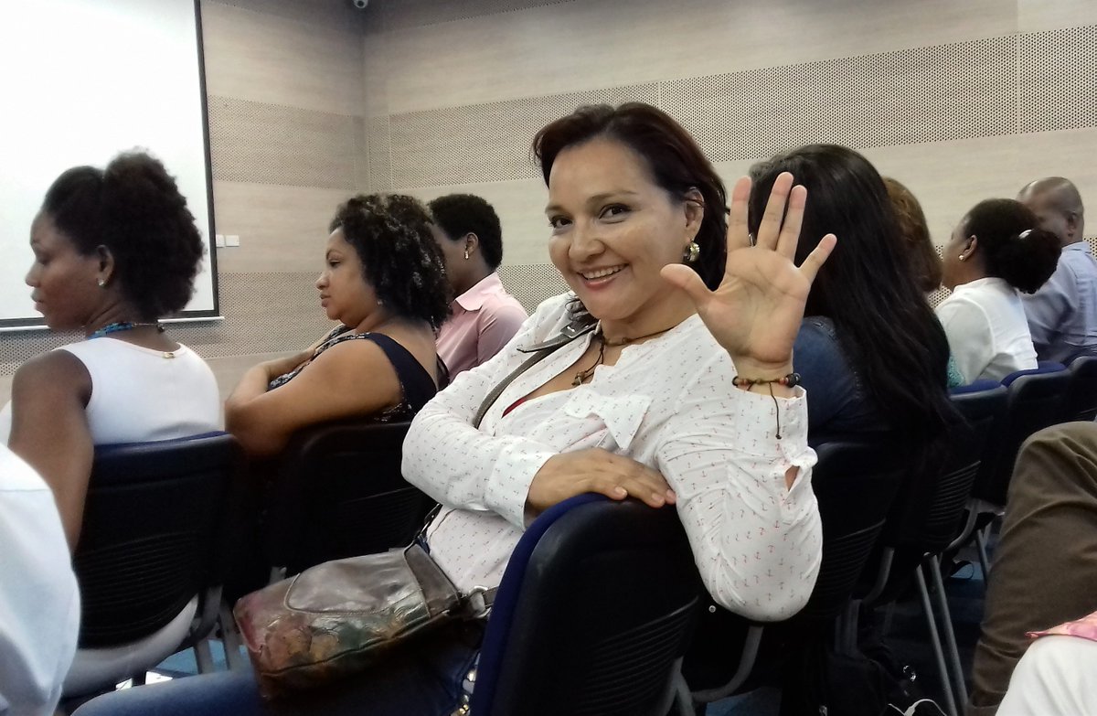 Lignna's tweet photo. Foro La #EconomiadelPacifico Territorios, Desarrollo y la Construcción de Paz
#PoderPacifico Lanzamiento de la Escuela de Economía.🖐️ https://t.co/KhD8dYmaU7