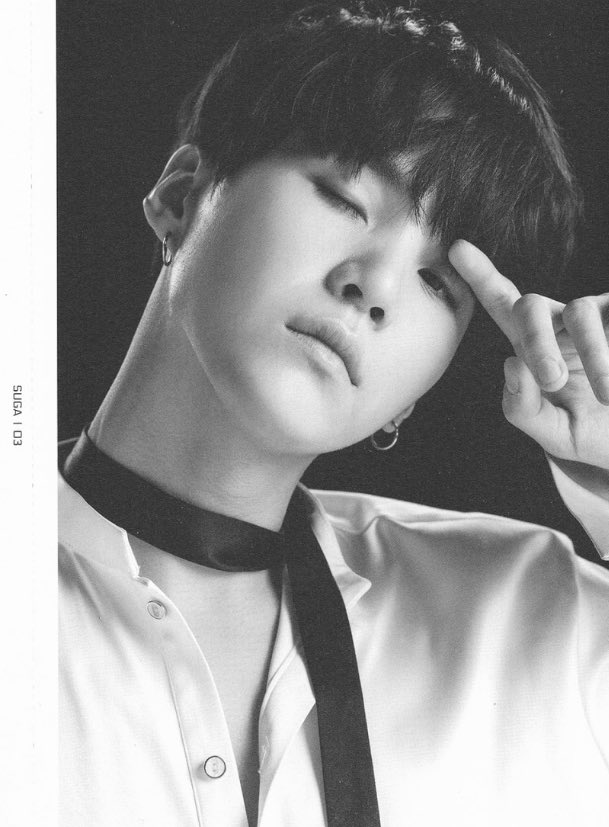 IBigHitEnt's tweet photo. 2017 BTS LIVE TRILOGY EPISODE Ⅲ THE WING TOUR MD FACE PHOTO COLLECTION

#방탄소년단 #YOU_NEVER_WALK_ALONE #NotToday #SpringDay https://t.co/HhuBxtaP2H