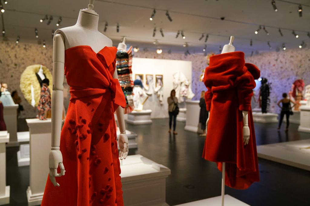 NGVMelbourne's tweet photo. Final week of Viktor&amp;Rolf: Fashion Artists. Don't miss it: https://t.co/jKUzWus5wc https://t.co/gavjRCshp7