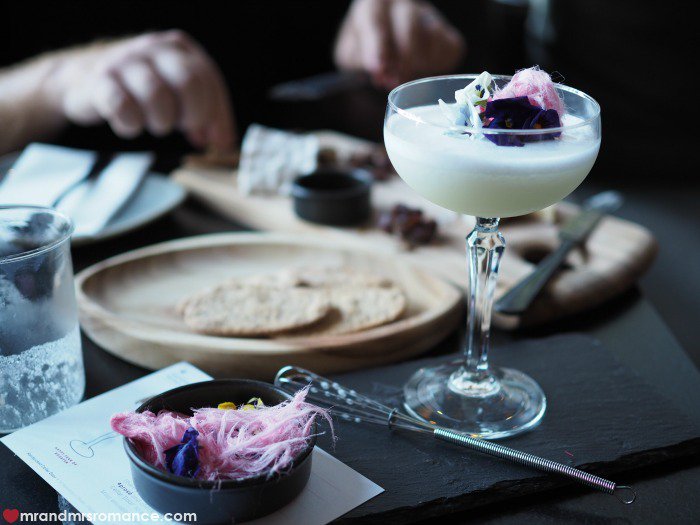 Anyone for a Prosé? It's a frozen prosecco rosé, the brainchild of <a href="/HandpickedWines/">Handpicked Wines</a> in their slick urban cellar door mrandmrsromance.com/2017/02/heat-w…