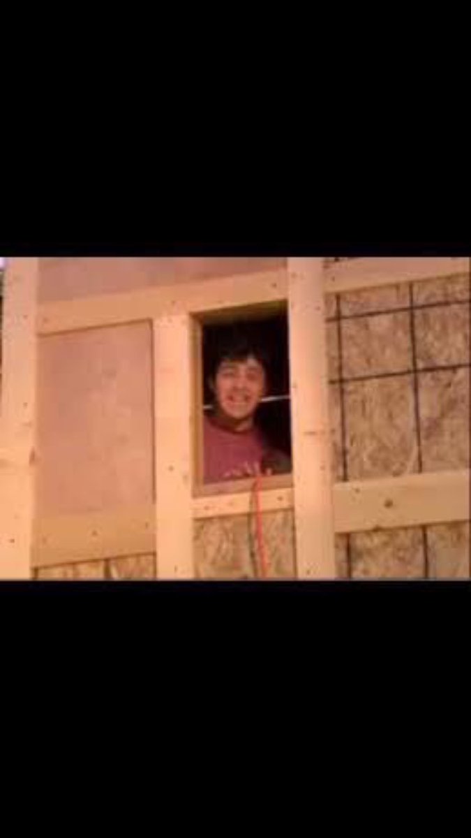 VerhifyOG's tweet image. When you're looking for last on studio