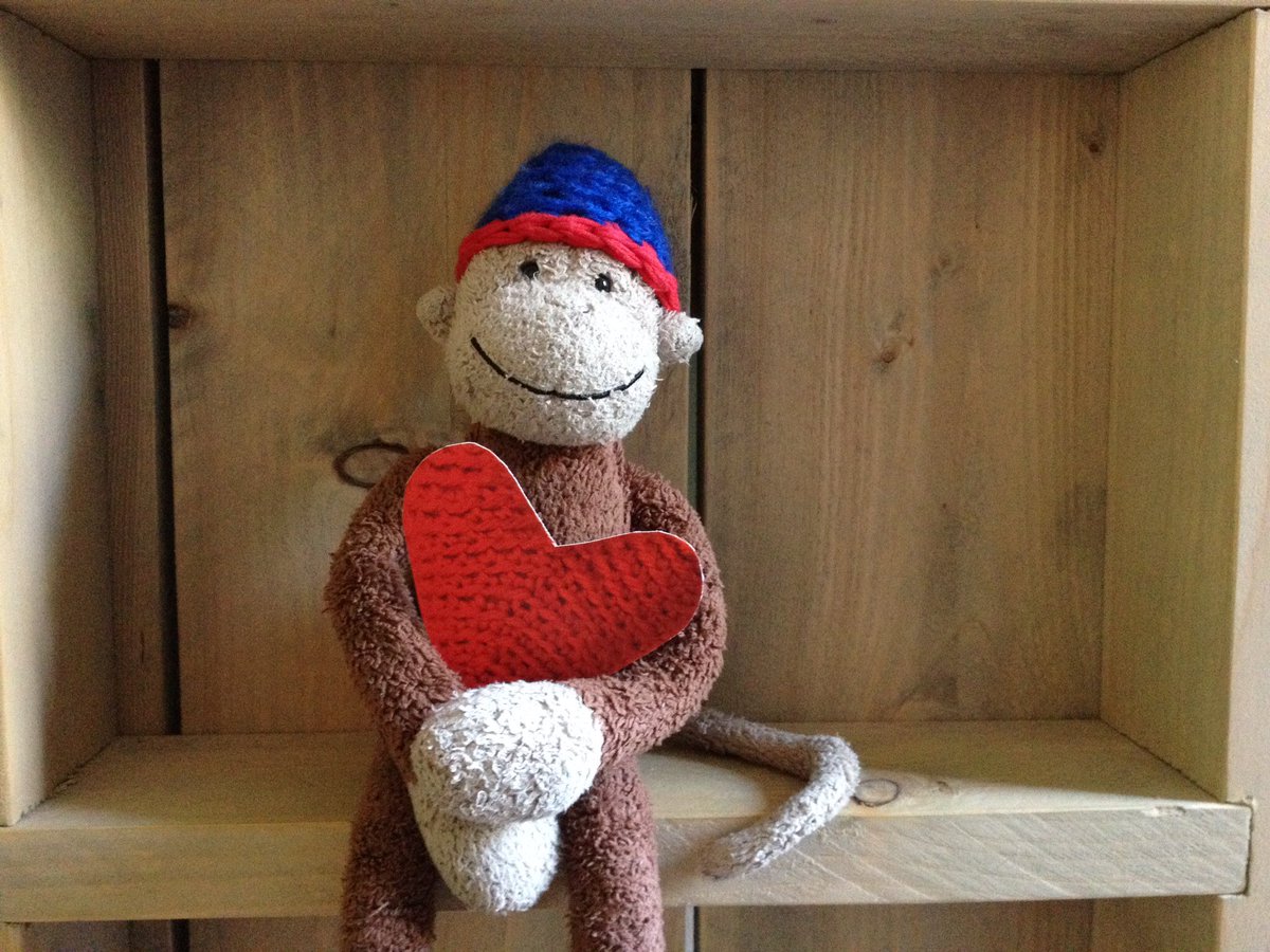 beaniebastards's tweet photo. Hallo @KickstartyourSM 
Leuk van jullie te horen en RT=sweet! https://t.co/hF49cTib3L