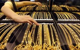 Khaleej Times on Twitter: "#Dubai gold price closer to Dh150: Will it fall  today? The #gold rate in #UAE today - https://t.co/3CZZEQc4W7  https://t.co/hL2E1vf6d3" / Twitter