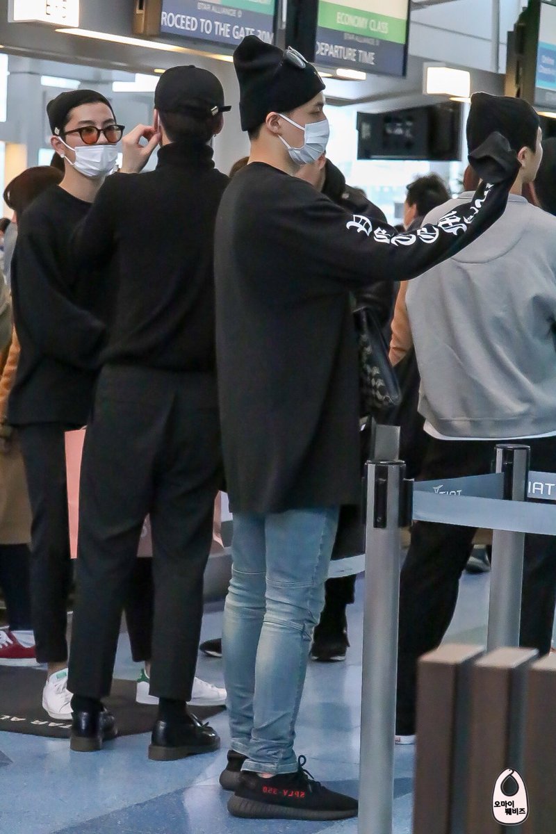 _ohmybabys's tweet photo. 【👶🏻💕】2017.02.20 하네다공항 
#MADTOWN #매드타운 #BUFFY #버피 

@MADTOWN_GNI https://t.co/BvXYBgoMdr