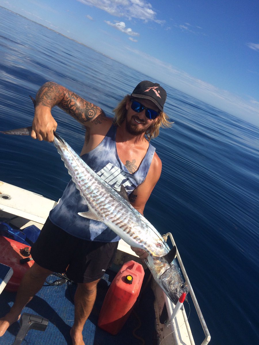 370Dogs's tweet image. Nice day on the water