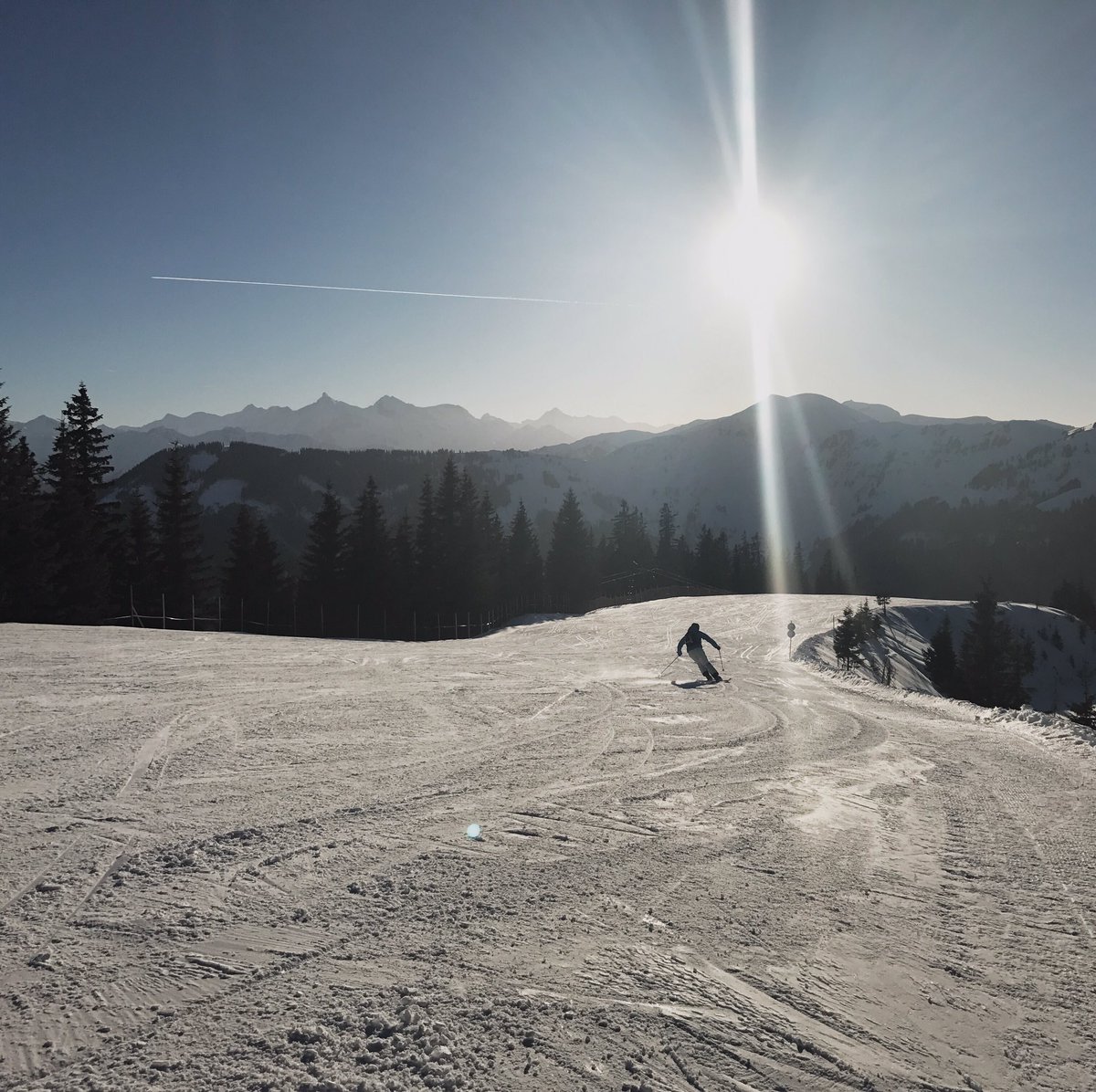 Skiing back into (virtual) reality.. #backtowork