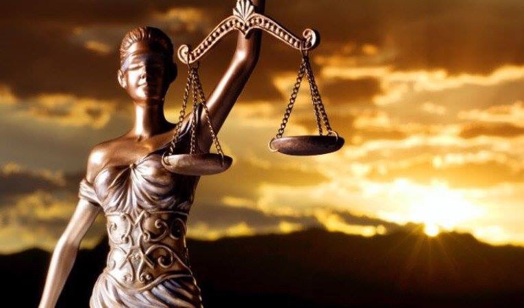 LexLiga's tweet image. У МВС ЗАПРОВАДЯТЬ НОВИЙ ПРОЕКТ З ВЕРХОВЕНСТВА ПРАВА

facebook.com/lexligalaw/pho…