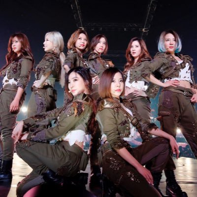 taeyeon0221's tweet photo. ソシいないと生きていける自信ない人RT https://t.co/ufgdKLs07p