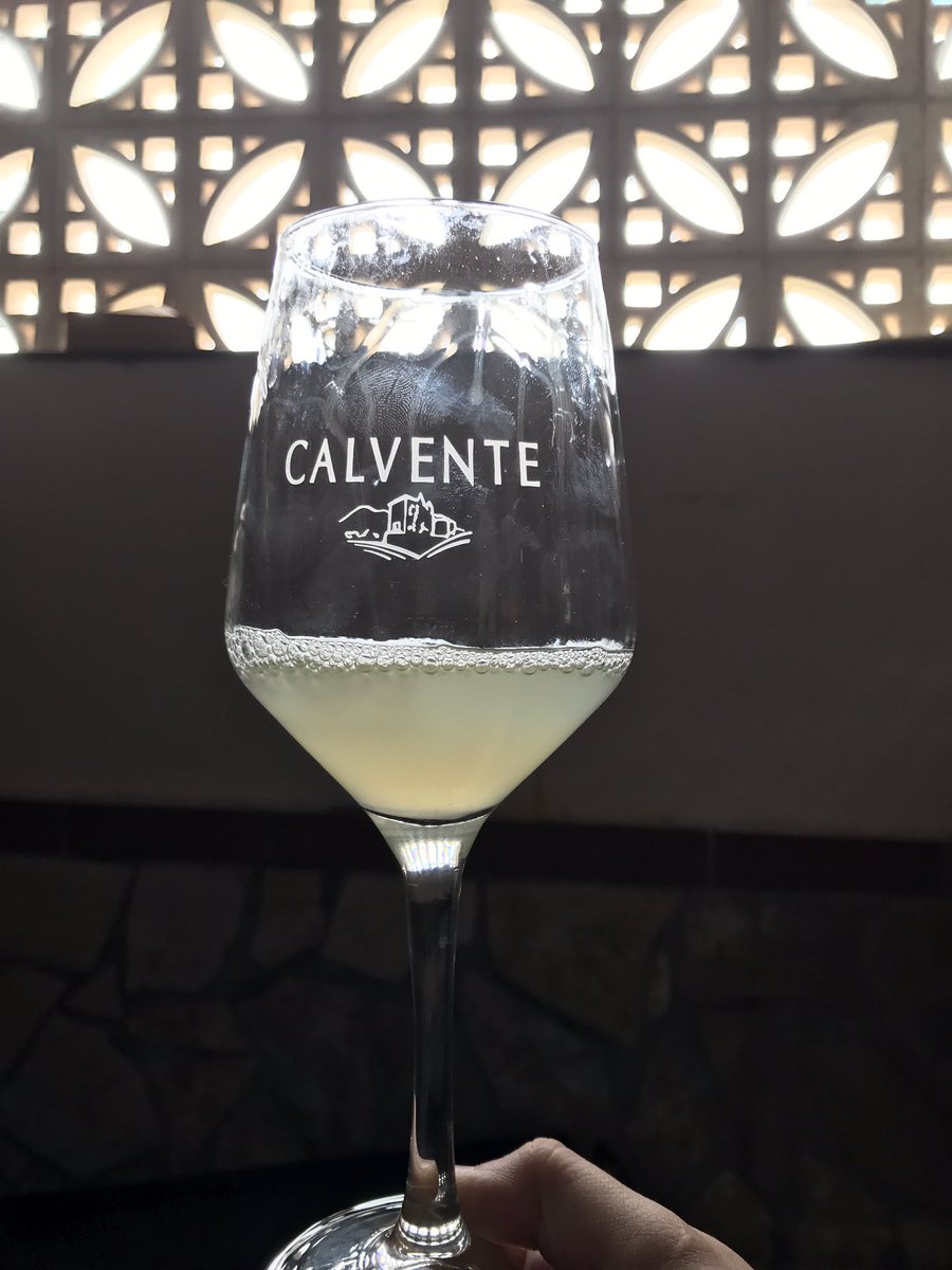 Winezpia (@winezpia) on Twitter photo Hay vinos con alma, cuando estás con Horacio de Bodegas Calvente entiendes por qué. Gracias Horacio <a href="/BodegaCalvente/">BODEGAS CALVENTE</a> y <a href="/javi_bodegasmar/">Javier Bodegas Mar</a> Hay vinos con alma, cuando estás con Horacio de Bodegas Calvente entiendes por qué. Gracias Horacio <a href="/BodegaCalvente/">BODEGAS CALVENTE</a> y <a href="/javi_bodegasmar/">Javier Bodegas Mar</a>