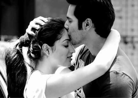 VarunPiya's tweet photo. @yamigautam Mam Congraass For #2yearsofBadlapur @Varun_dvn It was a brilliant Movie โคโค๐๐ Ossum Romance @BadlapurFilm https://t.co/zfp2FsOhIn