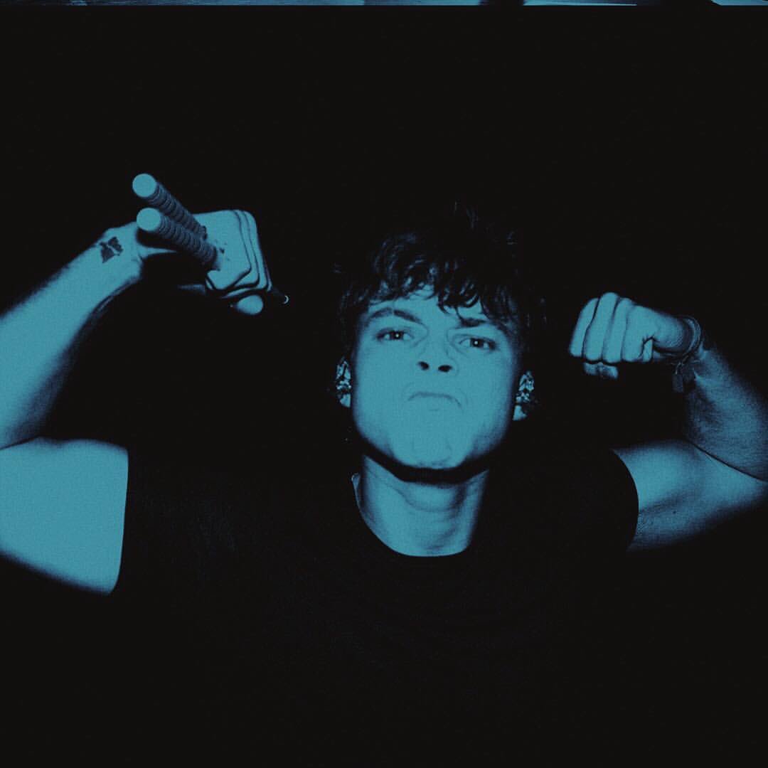 5SOS South Africa tweet media