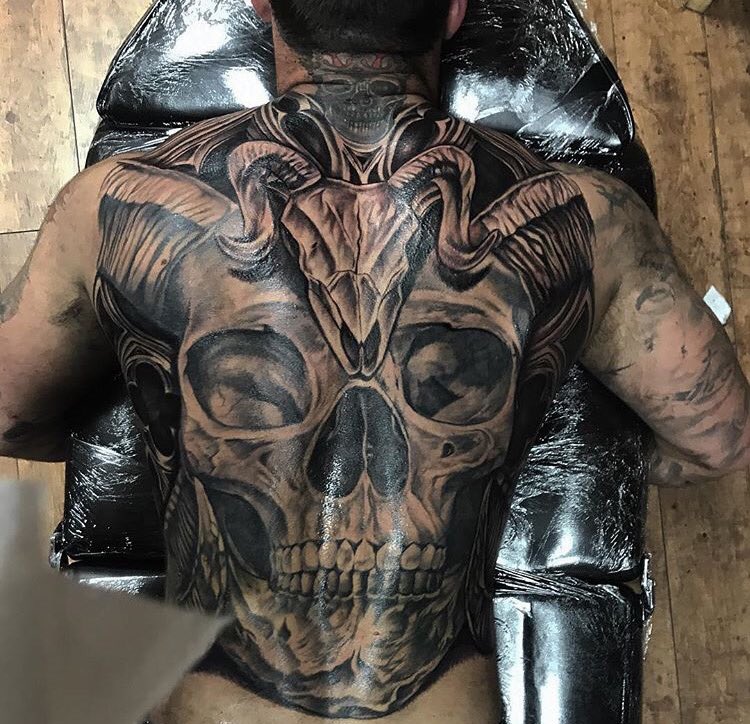 Quest4Coverage's tweet image. 2 days work by @davies_jamie @LifesInked @TattooSociety13