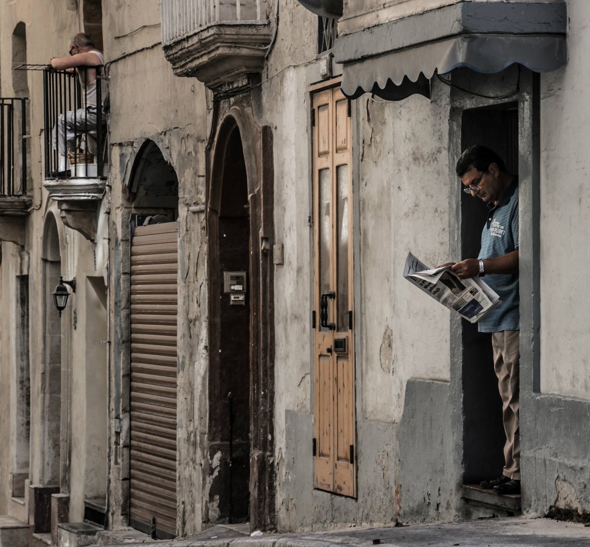 TomasIntl's tweet photo. Morning coffee... morning newspaper.... morning in the streets...
#morning #streets #Malta #travelling #holiday #Tomasinternational https://t.co/EHwPbmavLb