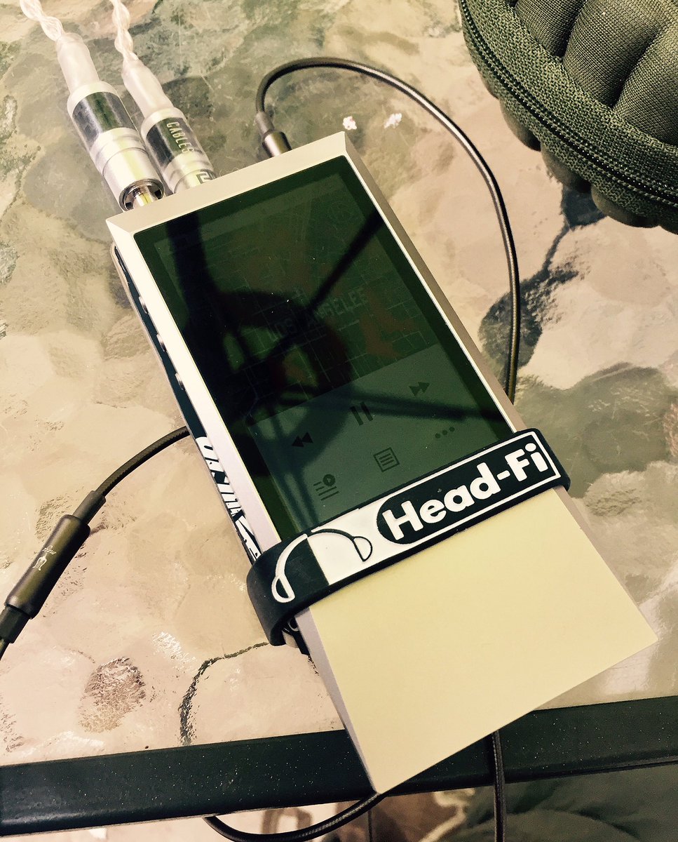 MikeMercer's tweet photo. HUGE sound from this lil'rig! @astell_kern AKjr #DAP @MEZEheadphones #11NEO Universal #IEMs w/ @dhc_audio https://t.co/d7fjhyj9jj