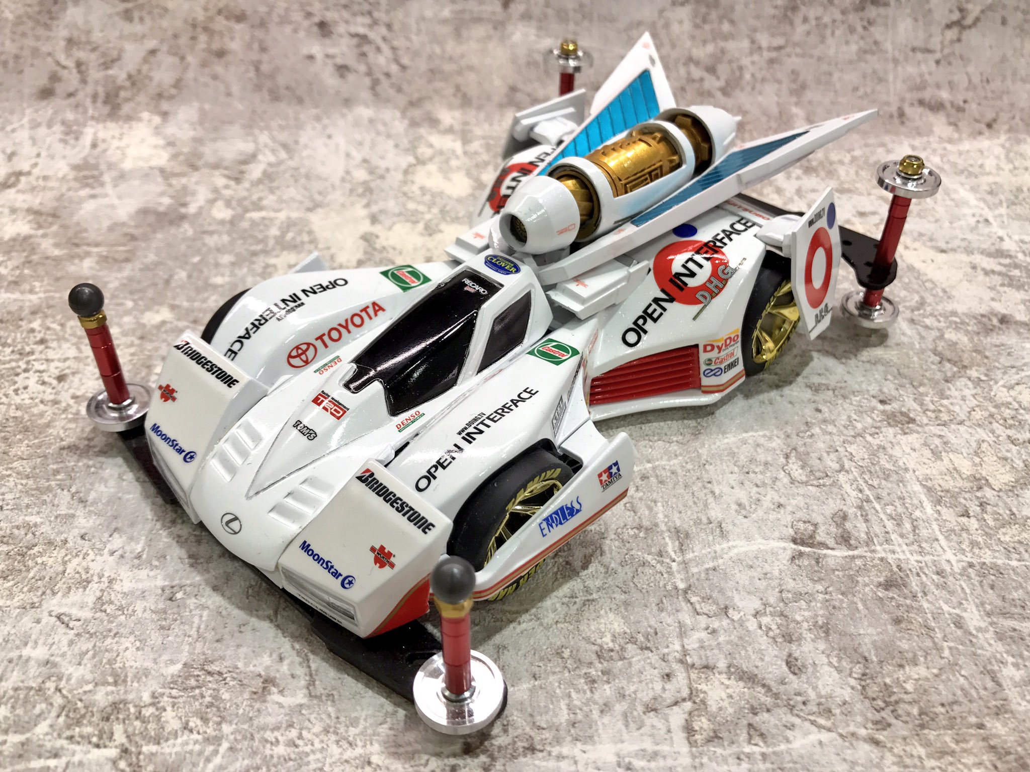 時速48kmタミヤ田宮ミニ四駆塗装済みビークスパイダーカスタム完成品 タミヤ 1/32 フルカウルミニ四駆シリーズ ビークスパイダー | タミヤ