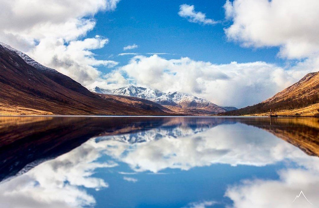 - R E F L E C T -

Battling Monday blues by looking through photos of fonder times. This w… ift.tt/2lBRM43