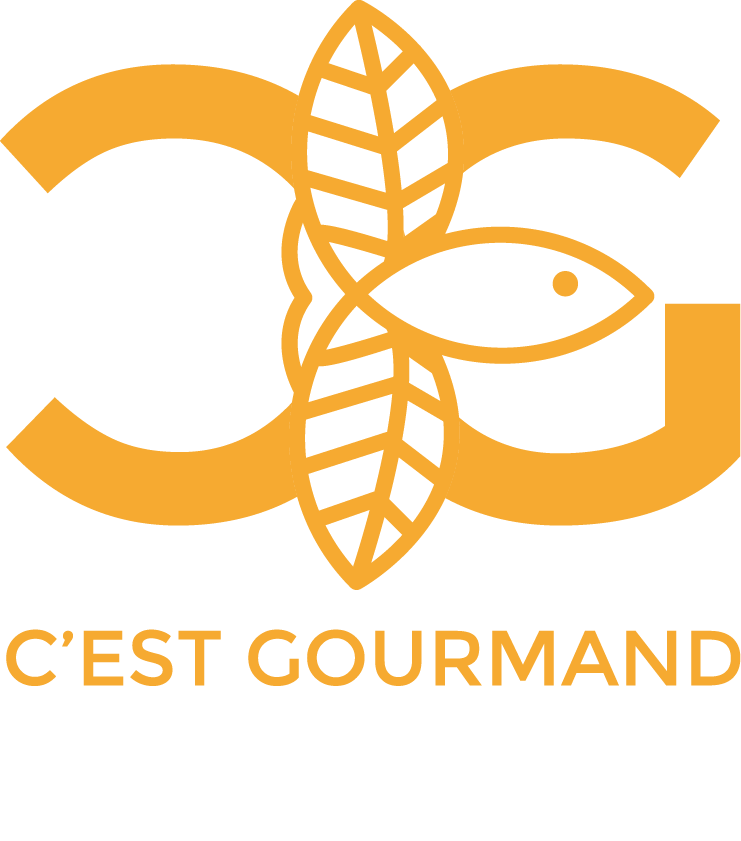 com_un_regard's tweet photo. Voici un #Logo réalisé pour "C'est Gourmand" réalisé par notre agence. Nous espérons que vous aimez :D 
#graphisme 
comunregard.fr https://t.co/qf9i1kojBK