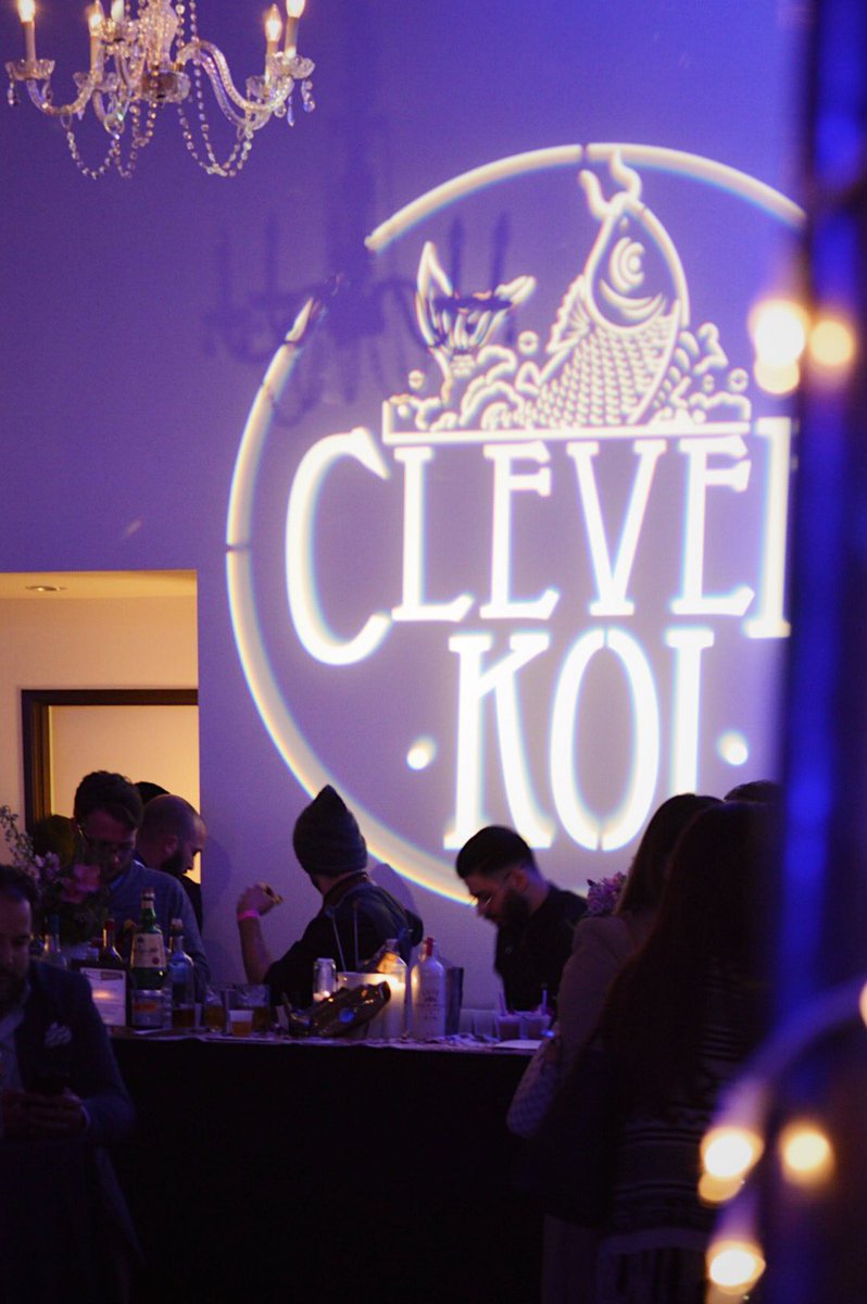 #AZCW Top Bars featured 30 amazing cocktail bars from around the globe, we're talking London, SF, Singapore, NY &amp; some #PHX favorites, too.