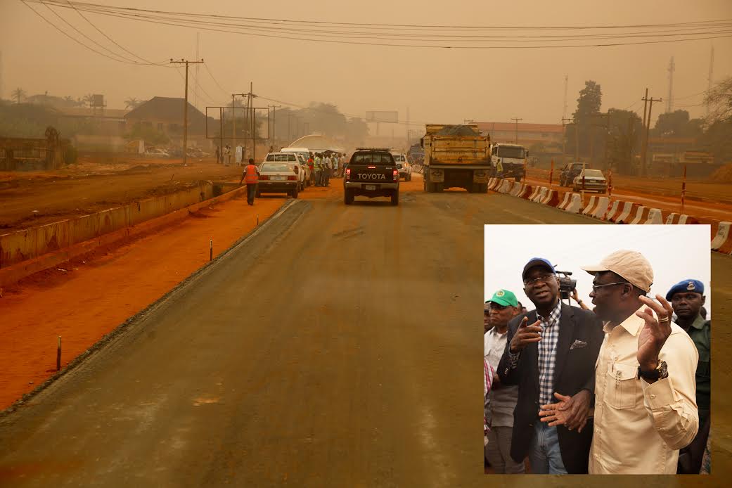 Last week, Min @FMPWHng Fashola inspected Bodo -Bonny road with Bridges across Afa, Opobo and Nanabie Creeks in Rivers State #FasholaSSTour