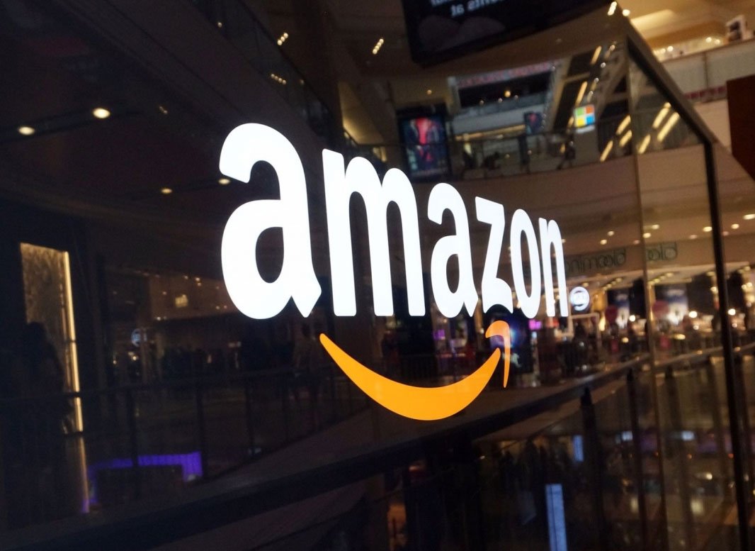 SakshiNews's tweet photo. #Amazon అమెజాన్ లో 5000 ఉద్యోగాలు : https://t.co/SzWopAgpX8 #5000Jobs https://t.co/AEJ4nfoDgx