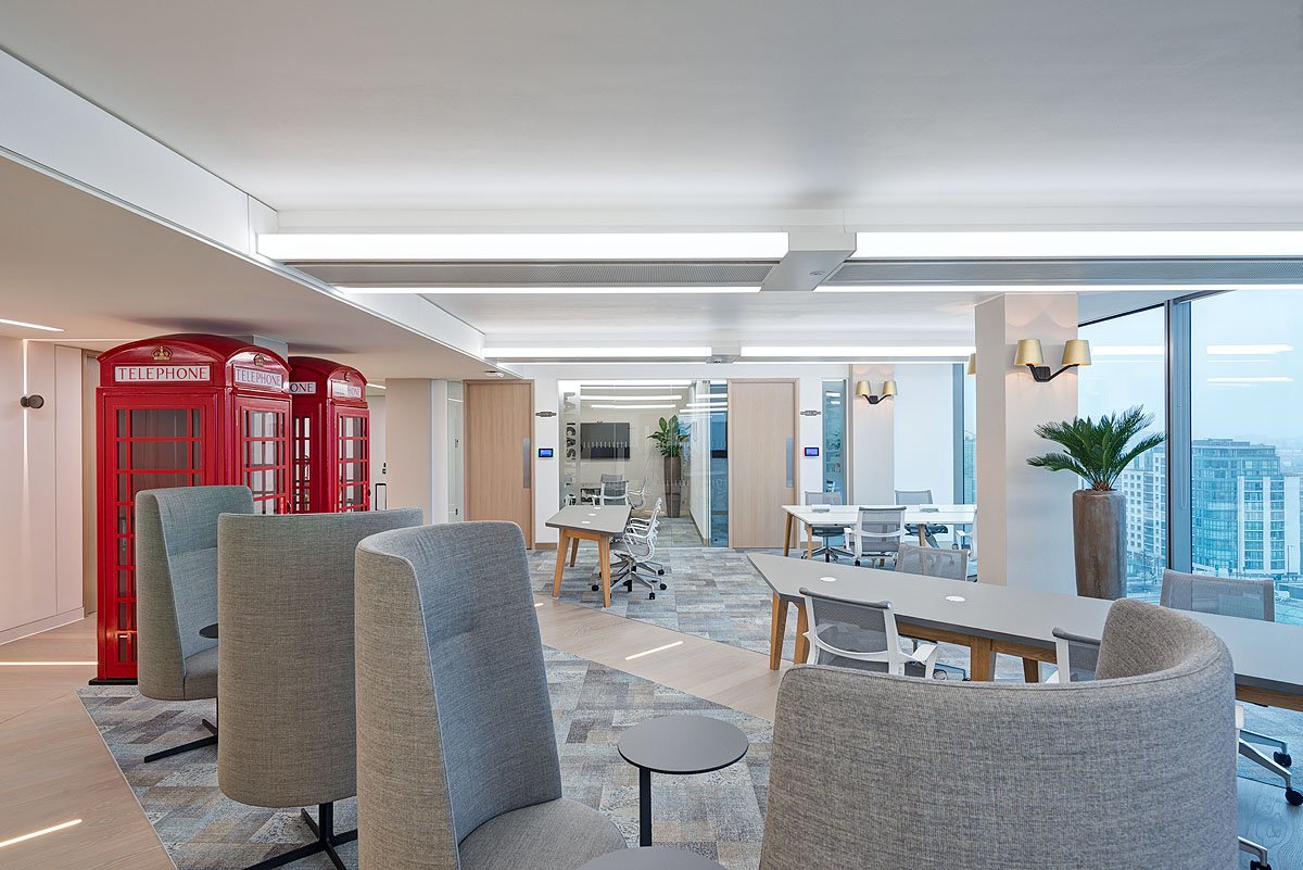 CitrixUKI's tweet photo. Calling all Citrix partners! Check out the new partner working space in London Paddington #CitrixLife (photos by @mf_designstudio) https://t.co/zjxsW3qbXO