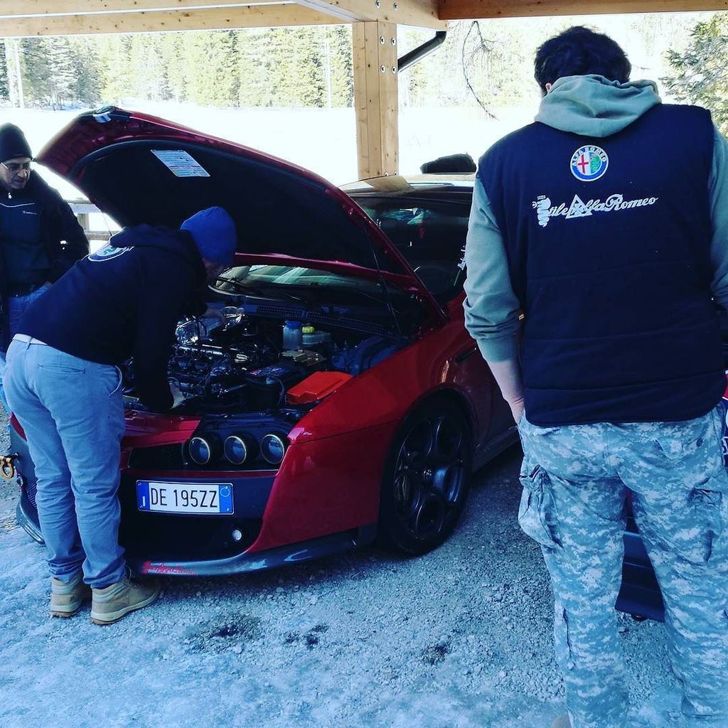Stile_AlfaRomeo's tweet photo. #HERITAGE #VINTAGE #CARS #AlfaRomeo #alwaysfollowback #f4f #follow #followall #followbacka… https://t.co/nf0662ZY22 https://t.co/EfIQJcx4fq