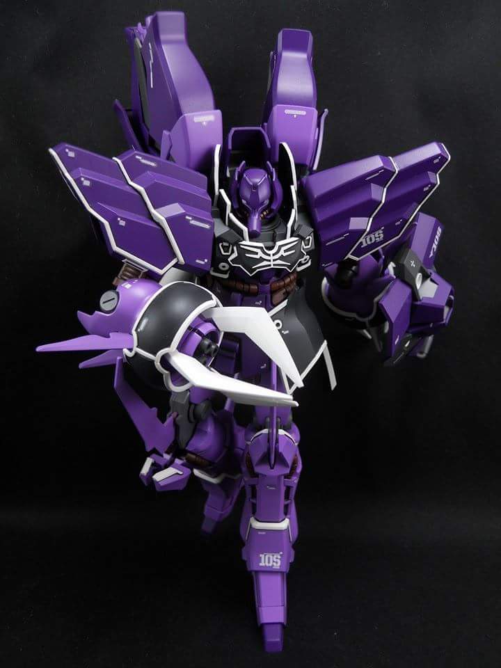 SVカメオ　ピンブローチ(ネオジオン袖付き部隊章モチーフ) ビスト財団とネオ・ジオンのマークをMSと一緒にディスプレイ