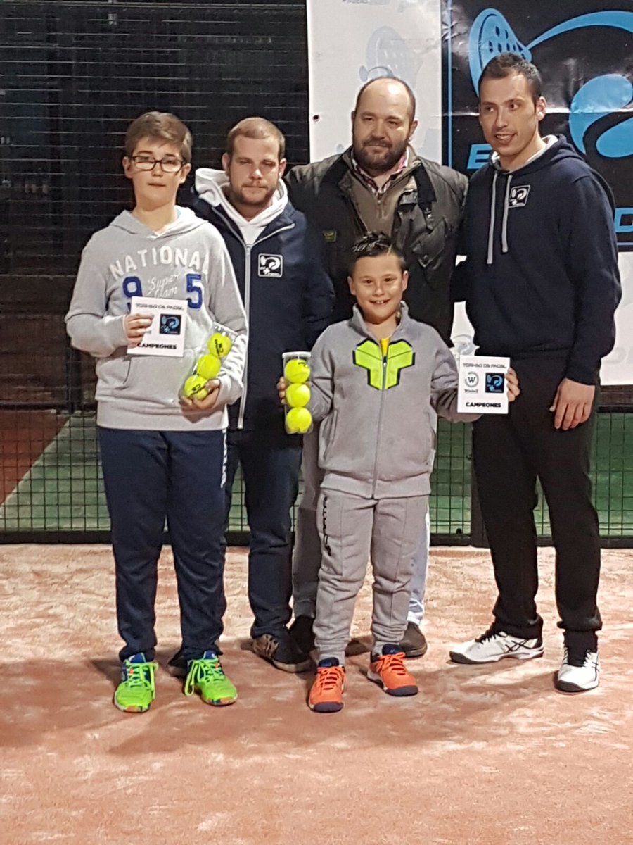 Eladio y su compañero Alberto ¡¡Campeones del torneo de menores en el club <a href="/esmaspadel1/">esmaspadel</a>  en Mérida!! Imparables 💪🏆 #teamcartri