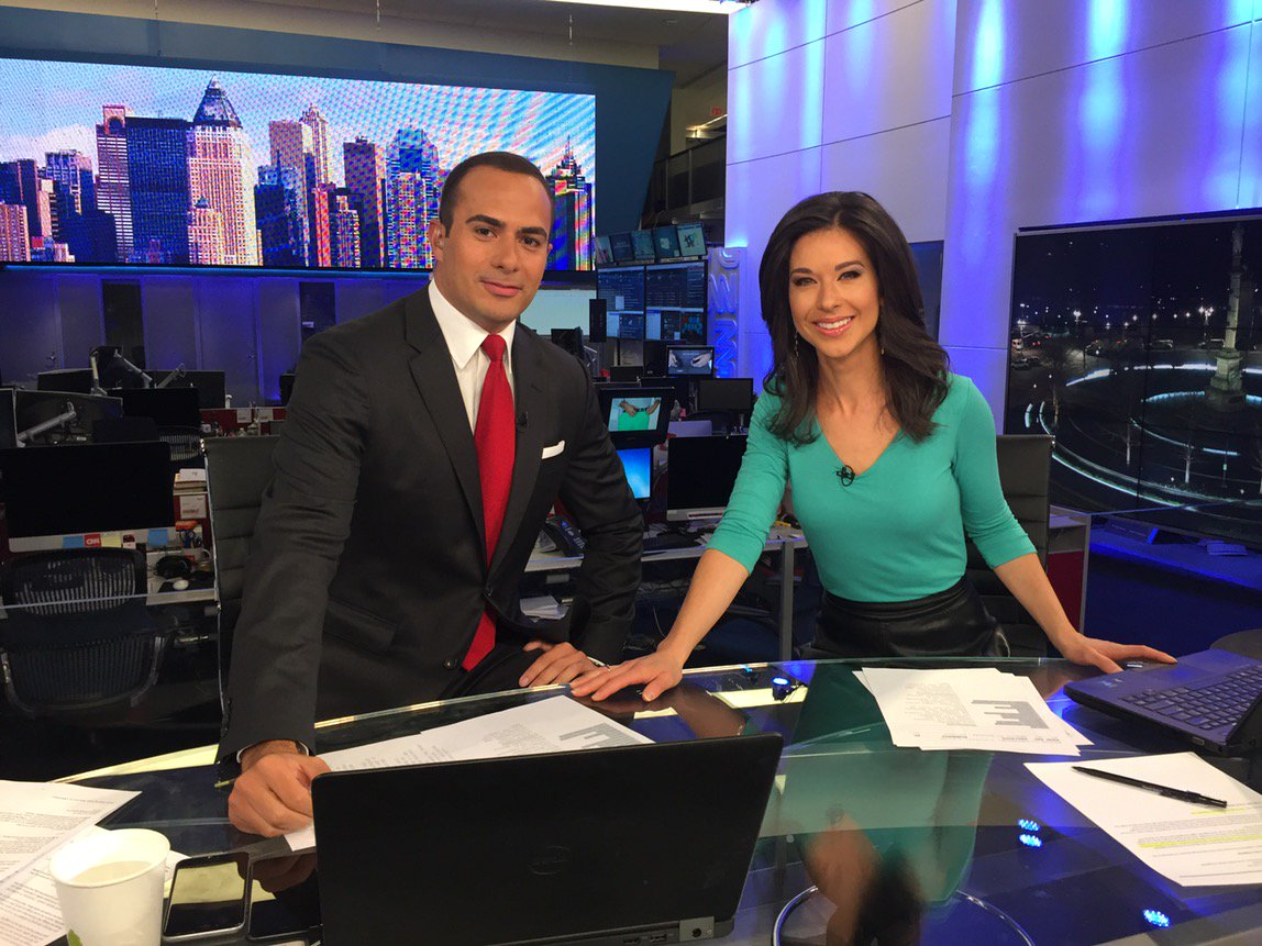 AnaCabrera's tweet photo. Holding down the fort on @EarlyStart with mi amigo @Boris_Sanchez! #ColoradoConnection https://t.co/r1lT9hsfBi