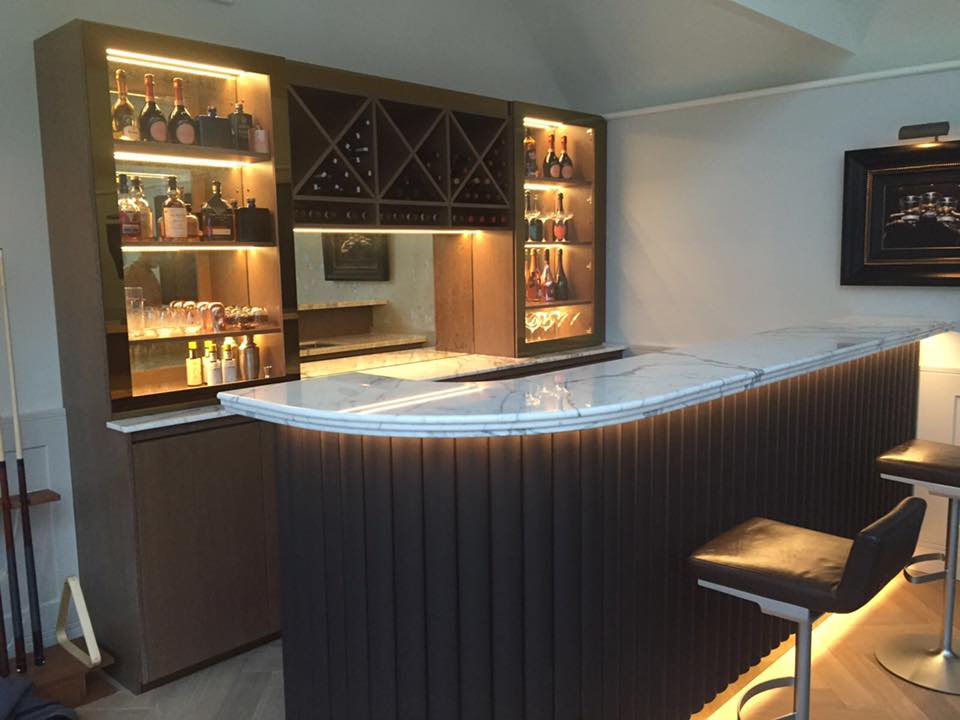 StoneSurfaceltd's tweet photo. Recent #Installation done in #TN1 #RoyalTunbridgeWells #Arabascato #marble #naturalstone #bar #worktops #stonesurface https://t.co/zunej0h2Vd