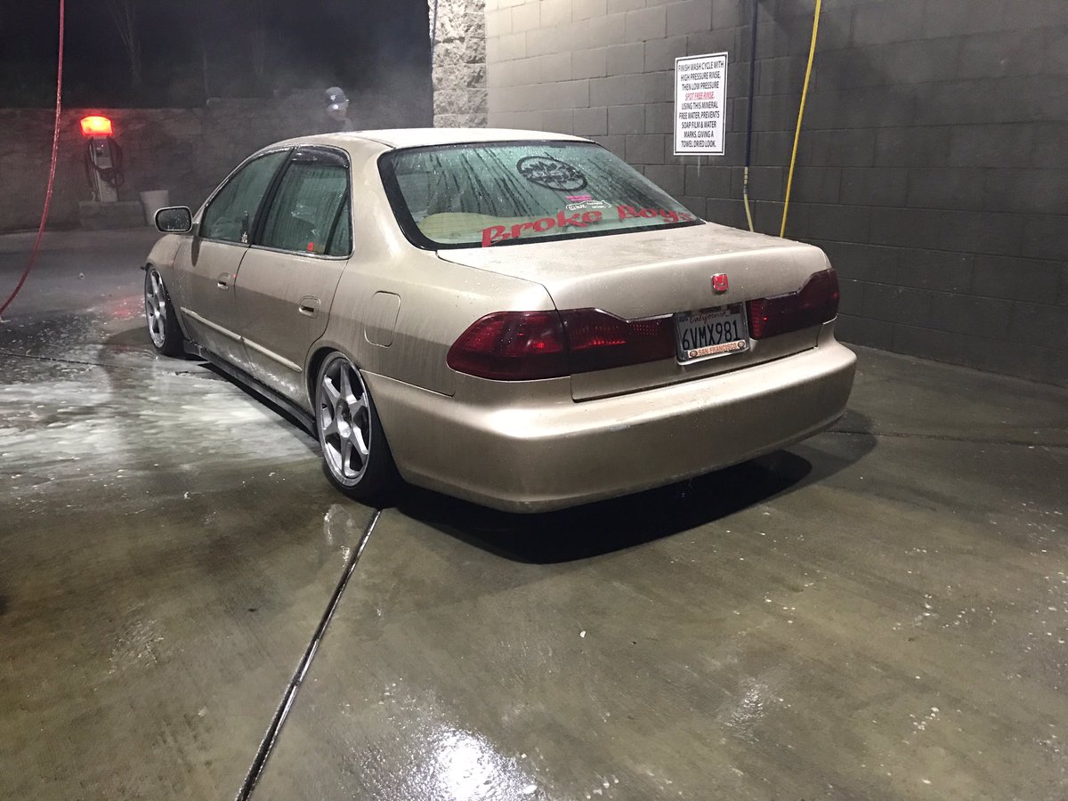 Mawnstahh's tweet image. Going lower tomorrow ⬇️⬇️⬇️