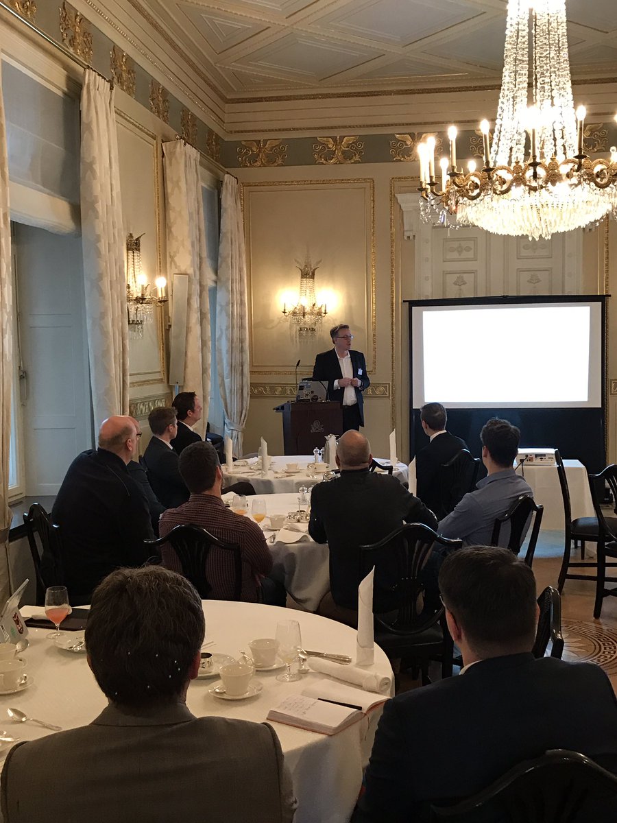 JanDamaschke's tweet photo. @_PeterJaeger beim @brightskiesgmbh #cloudsymposium zu #digitaltransformation und #bots. #microsoft #cloud #azure https://t.co/R5XB5tpwAq