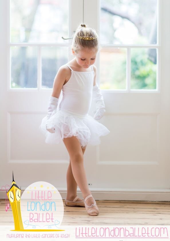 Join us every Friday morning for #toddlerballet at The Friends Meeting House, Hampstead 💖 #HampsteadHour #NW3 #Hampstead