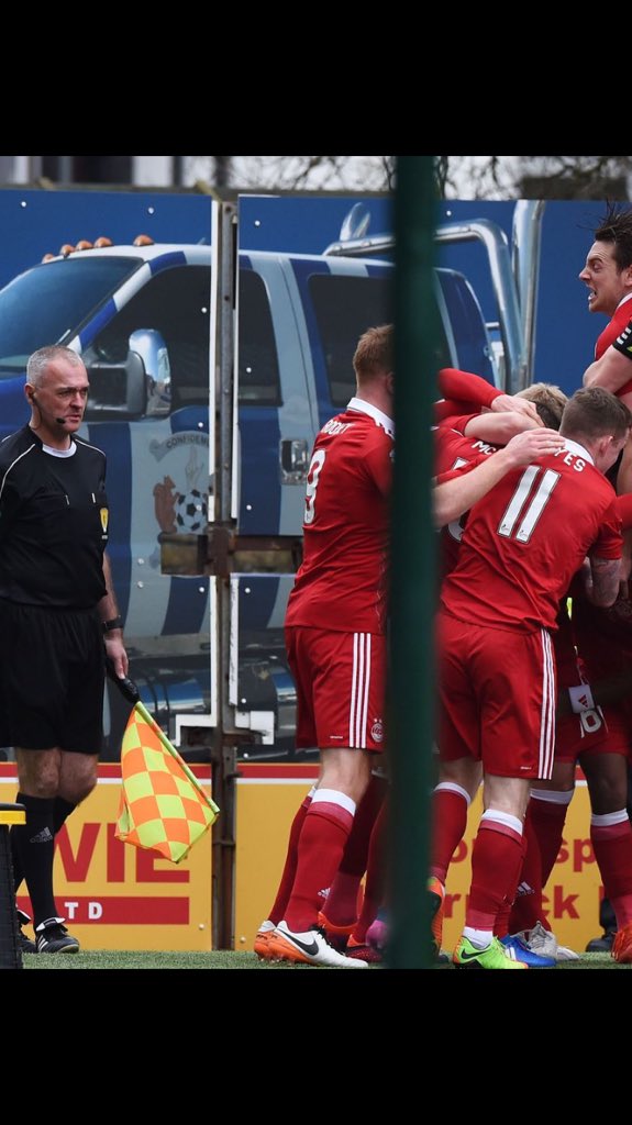 C5GSfbcWQAAD6vu.jpg:large