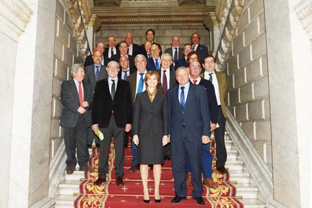valenciafruits's tweet photo. @CoopsAgroES pide a la Ministra una #PAC sólida y adaptada a los retos del #mercado. #UE #Exportación #Agrocomercio https://t.co/1aaO69XgxI https://t.co/JrWdJpbtGb